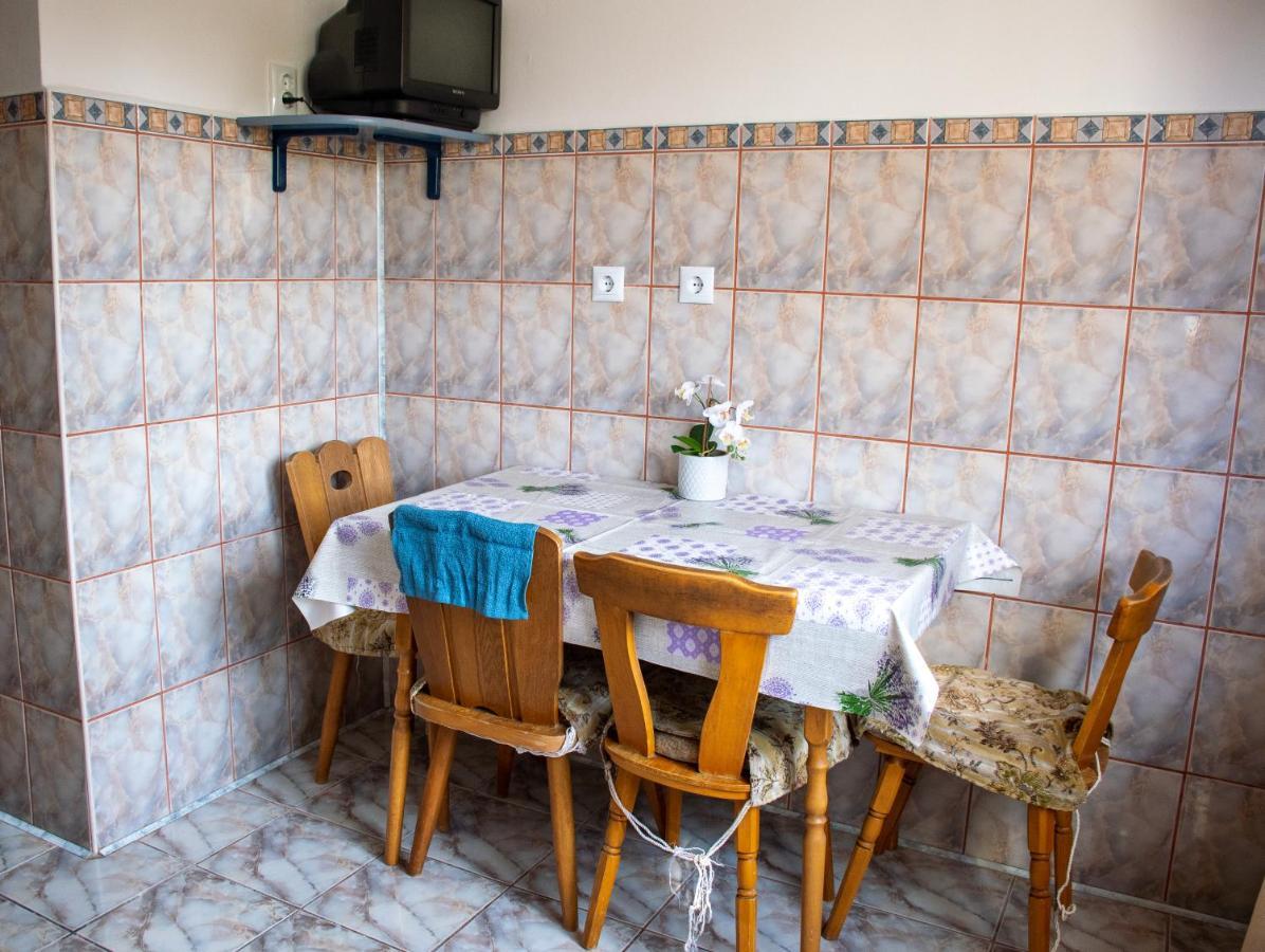 Family-Friendly Apartment أرادايا المظهر الخارجي الصورة